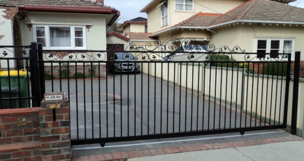 Sgate047 – rmfencing.com.au